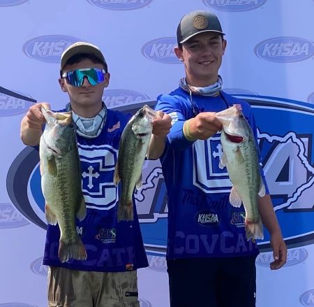 Sam Scroggins and Brandon Smith with their Day-1 catch from the 2022 KHSAA State Tournament.