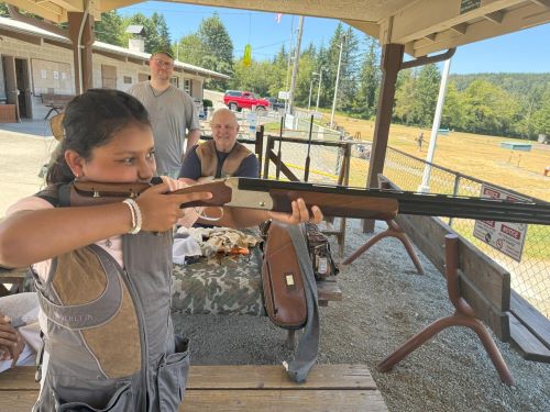 Jeevika Manney getting a shotgun fit.